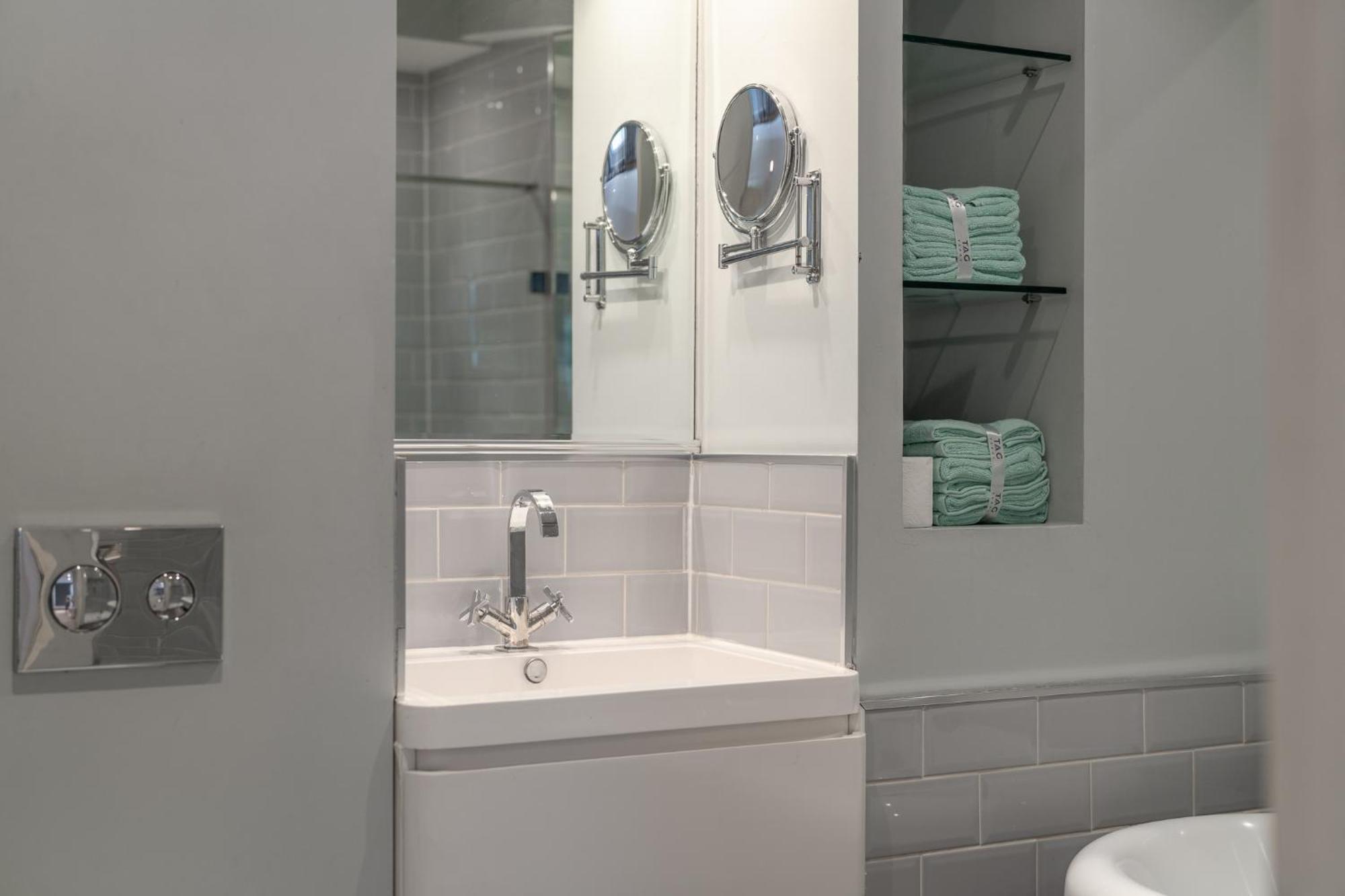 Leilighet Huge 200sqm Luxury 3-bedroom Mews London