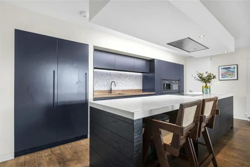 Stunning Shoreditch Penthouse London