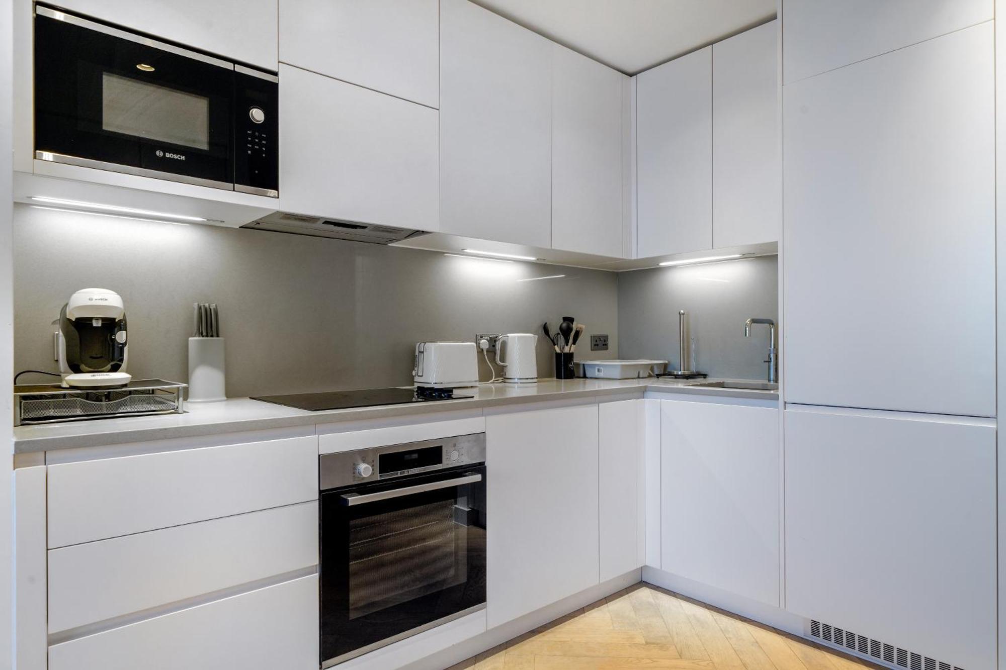 Lägenhet Warmly Relaxed Apart, 5beds, 5mins Walk To Tube Station, 10mins To Westend, Ctral