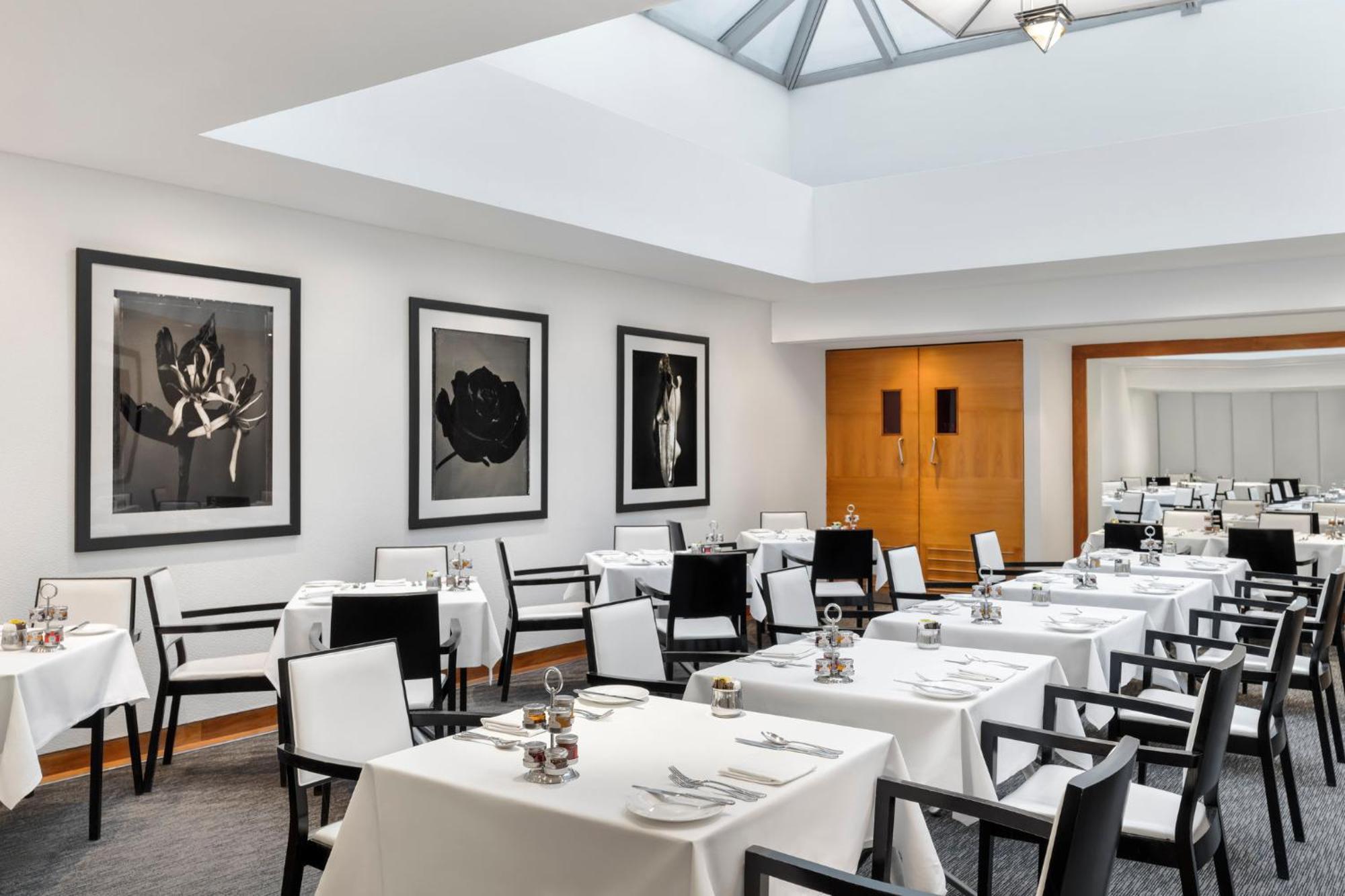 Metropolitan Hotell 5*