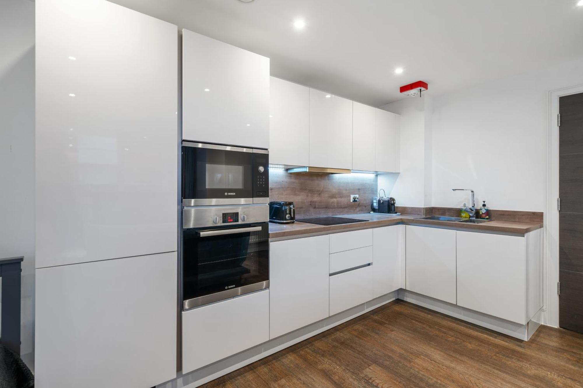 Appartement Riverside 1br With Easy Transport 20min To Centre