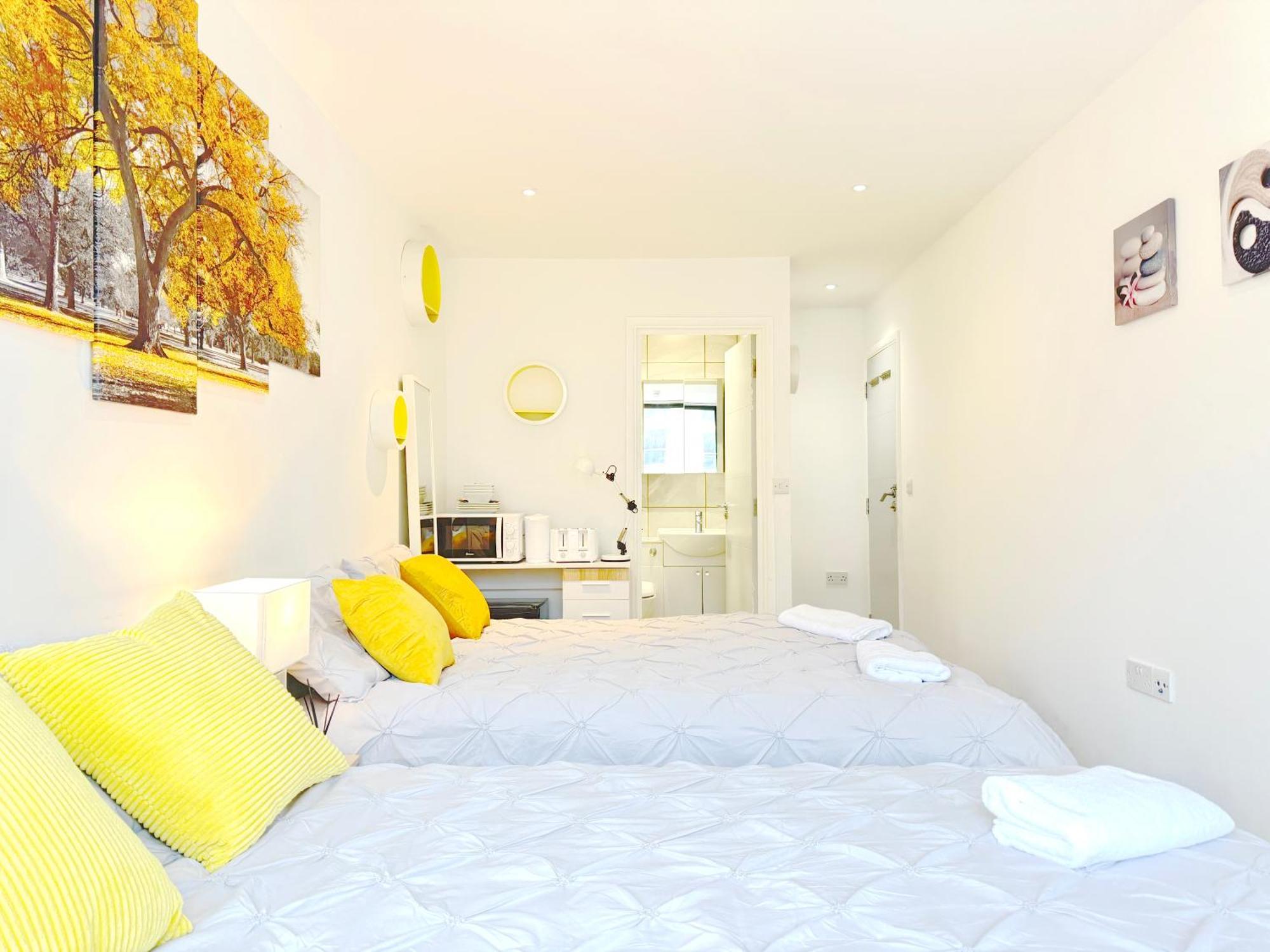 Accommodatie bij particulieren A Brand New Flat With 3 Bedrooms & 3 Baths In Zone 1 Angel For Max 9 Ppl Londen