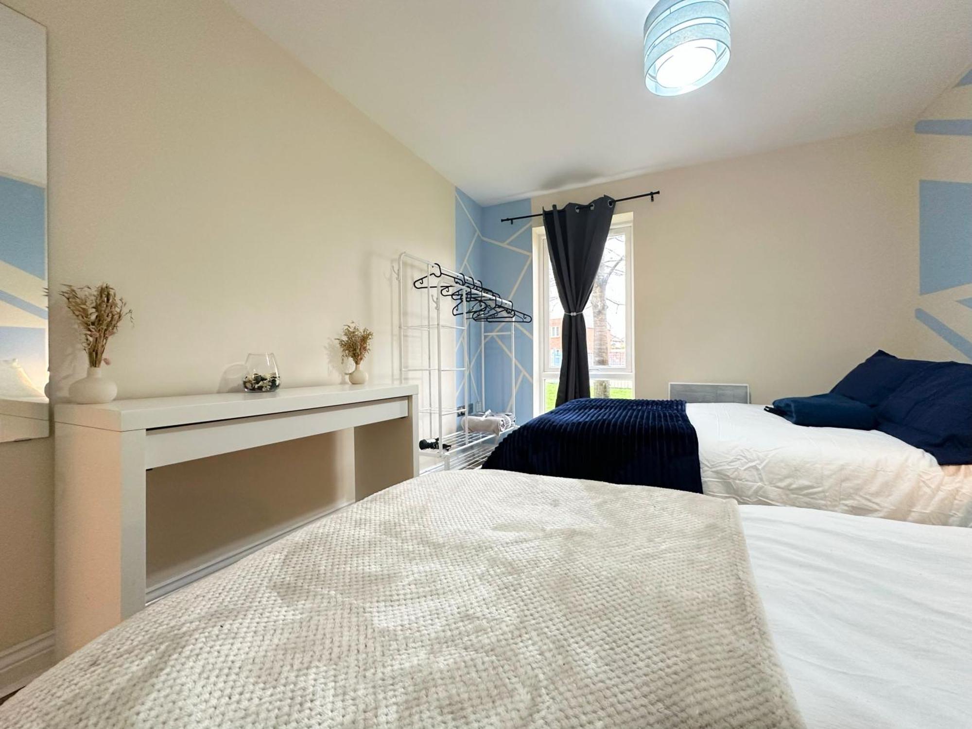 Olive Immaculate Wembley Apartment, 15mins To London, By Edens Londra