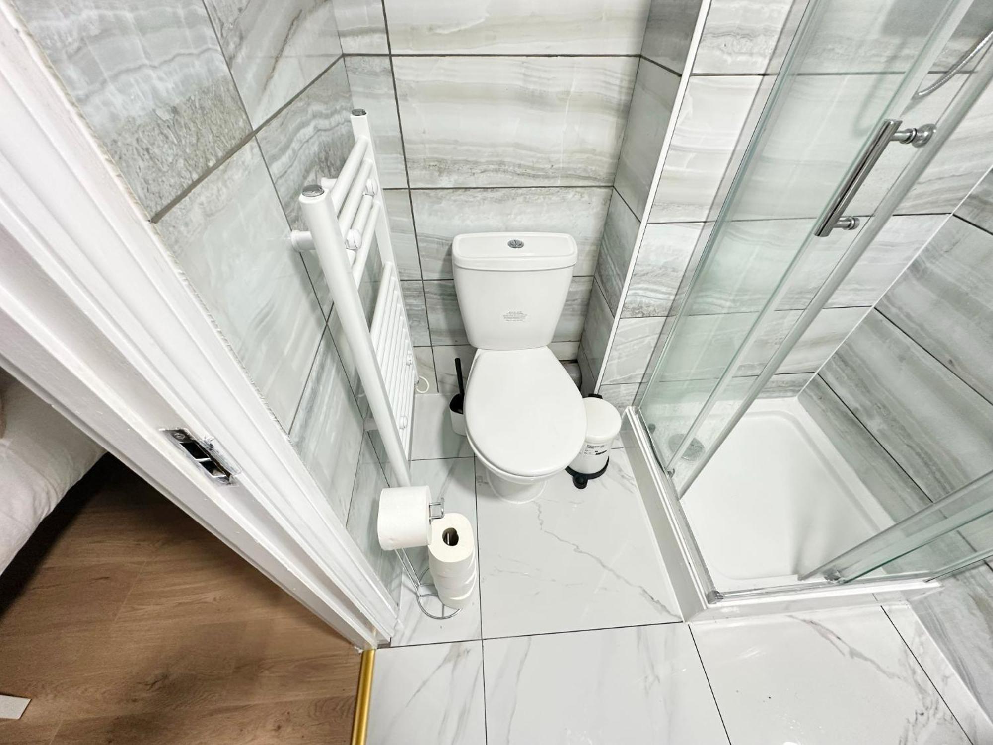 Olive Immaculate Wembley Apartment, 15mins To London, By Edens Appartamento