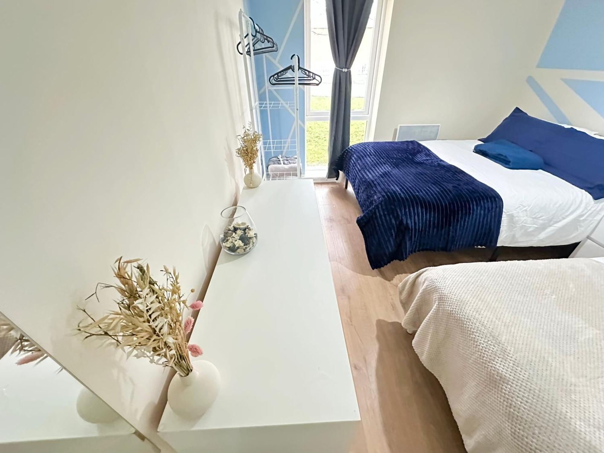 Olive Immaculate Wembley Apartment, 15mins To London, By Edens Londra