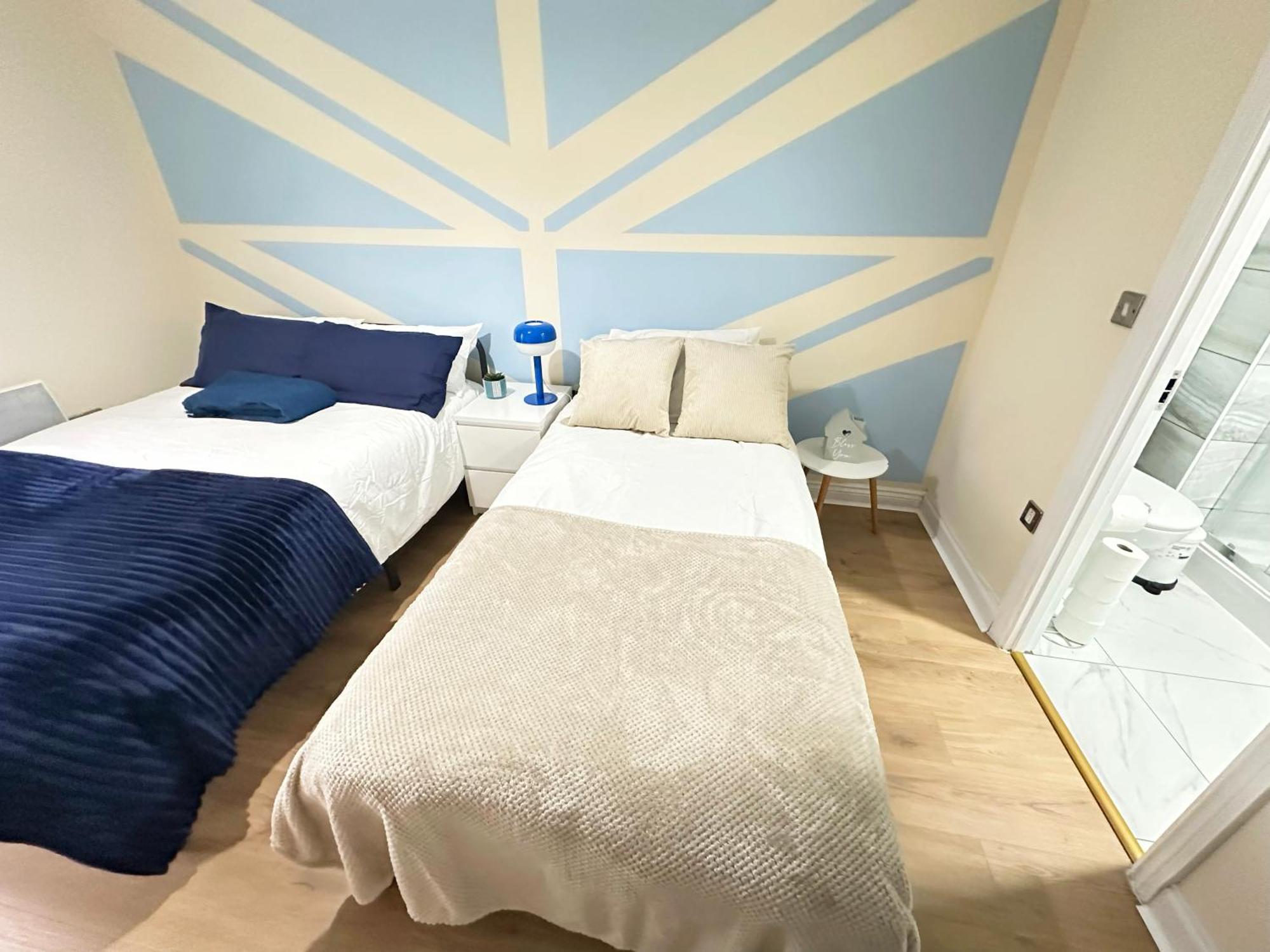 Olive Immaculate Wembley Apartment, 15mins To London, By Edens * Londra