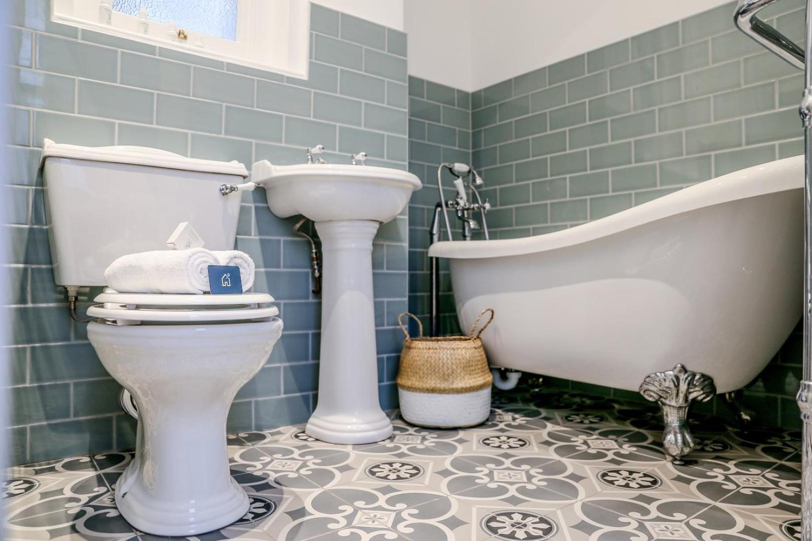 Stunning Maida Vale Apartment