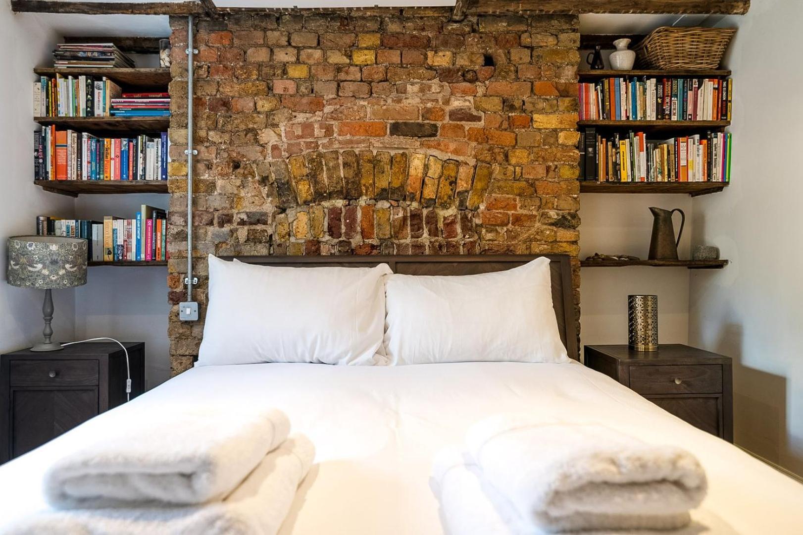 Lejlighed Historic 18th Century Terrace House London