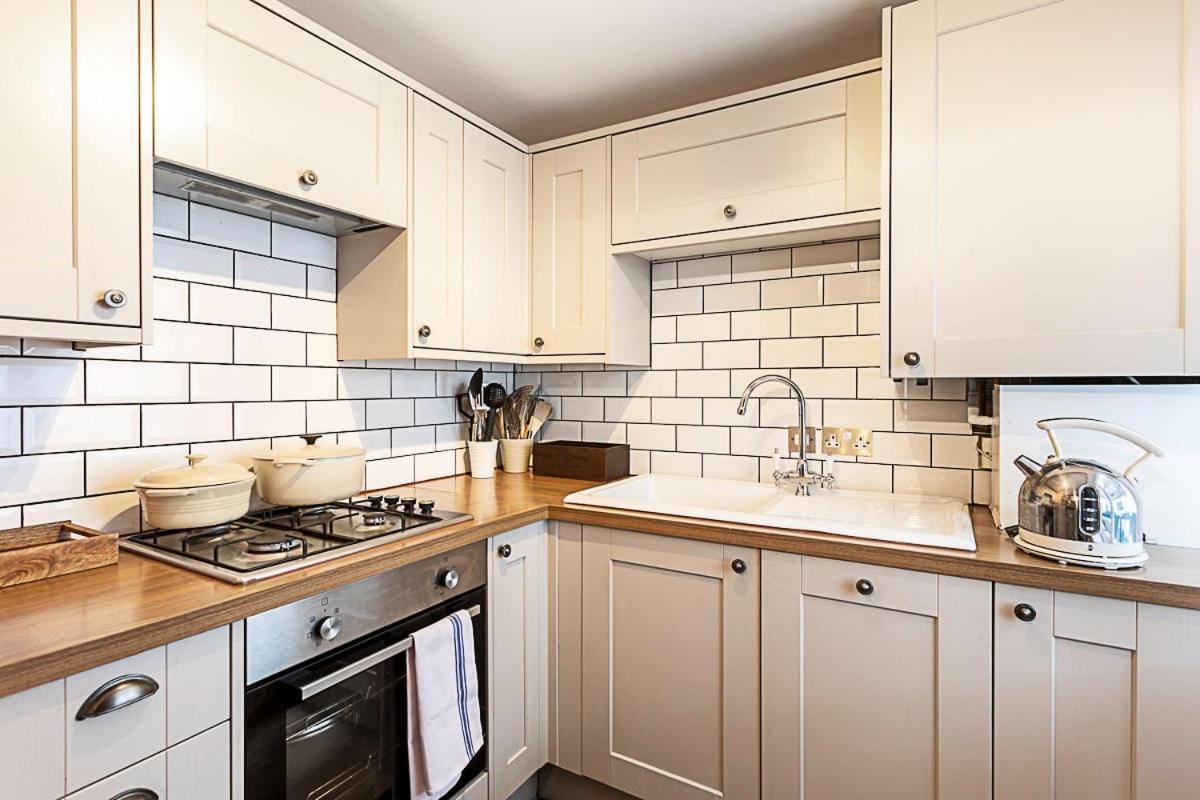 Appartement Style Three Bedroom House Londen