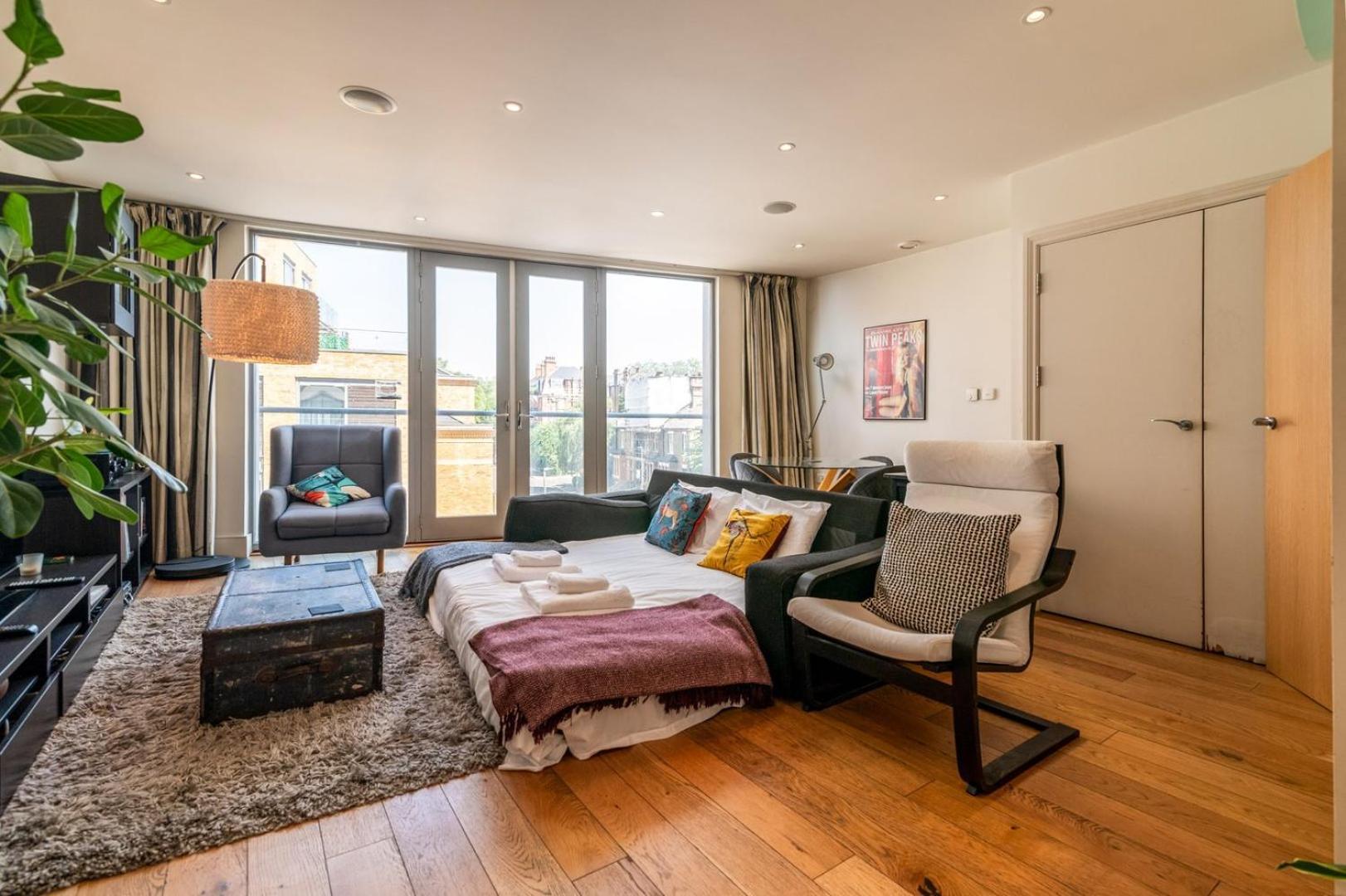 Lejlighed Bright & Spacious Battersea Flat *
