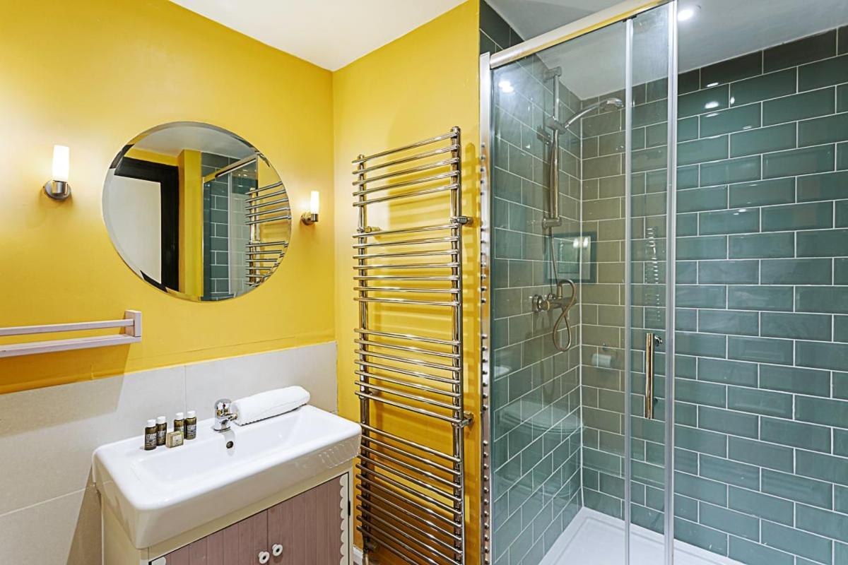 Appartement Style Three Bedroom House