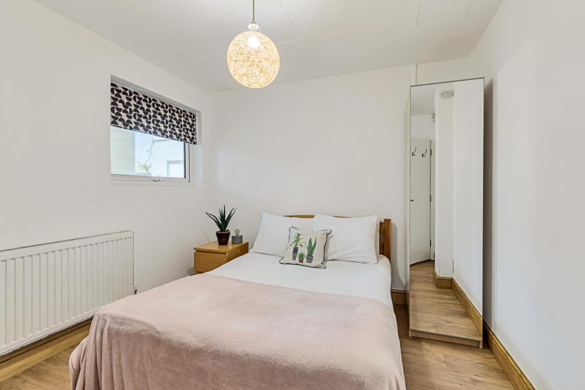 Modern Comfort Two Bedroom Gem On The Rye Lejlighed *