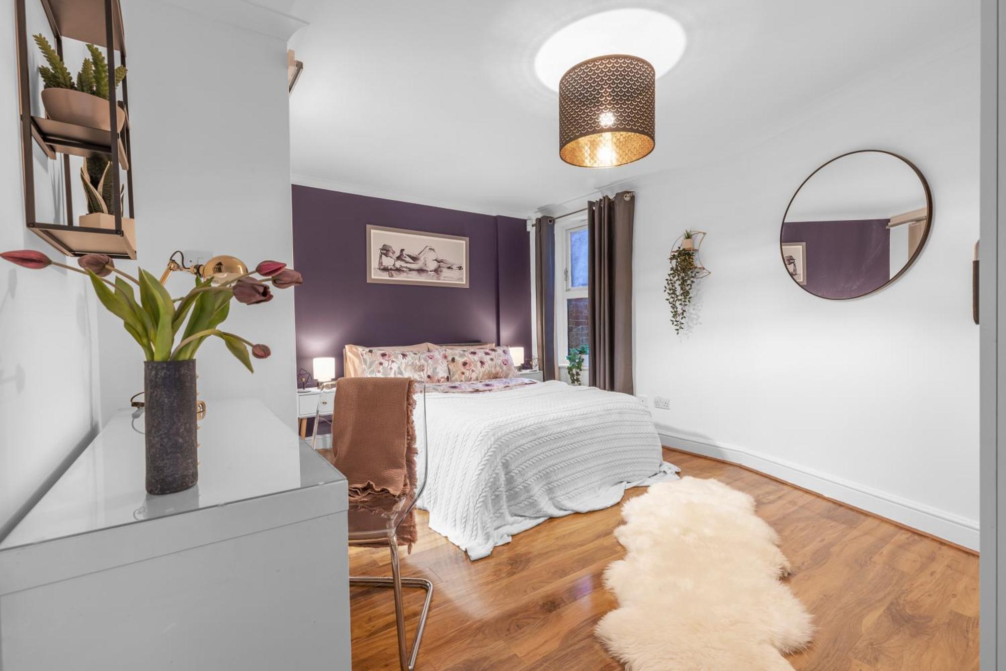 Lejlighed Stylish 3-bed Smart Tv & Views 5min To Tube *