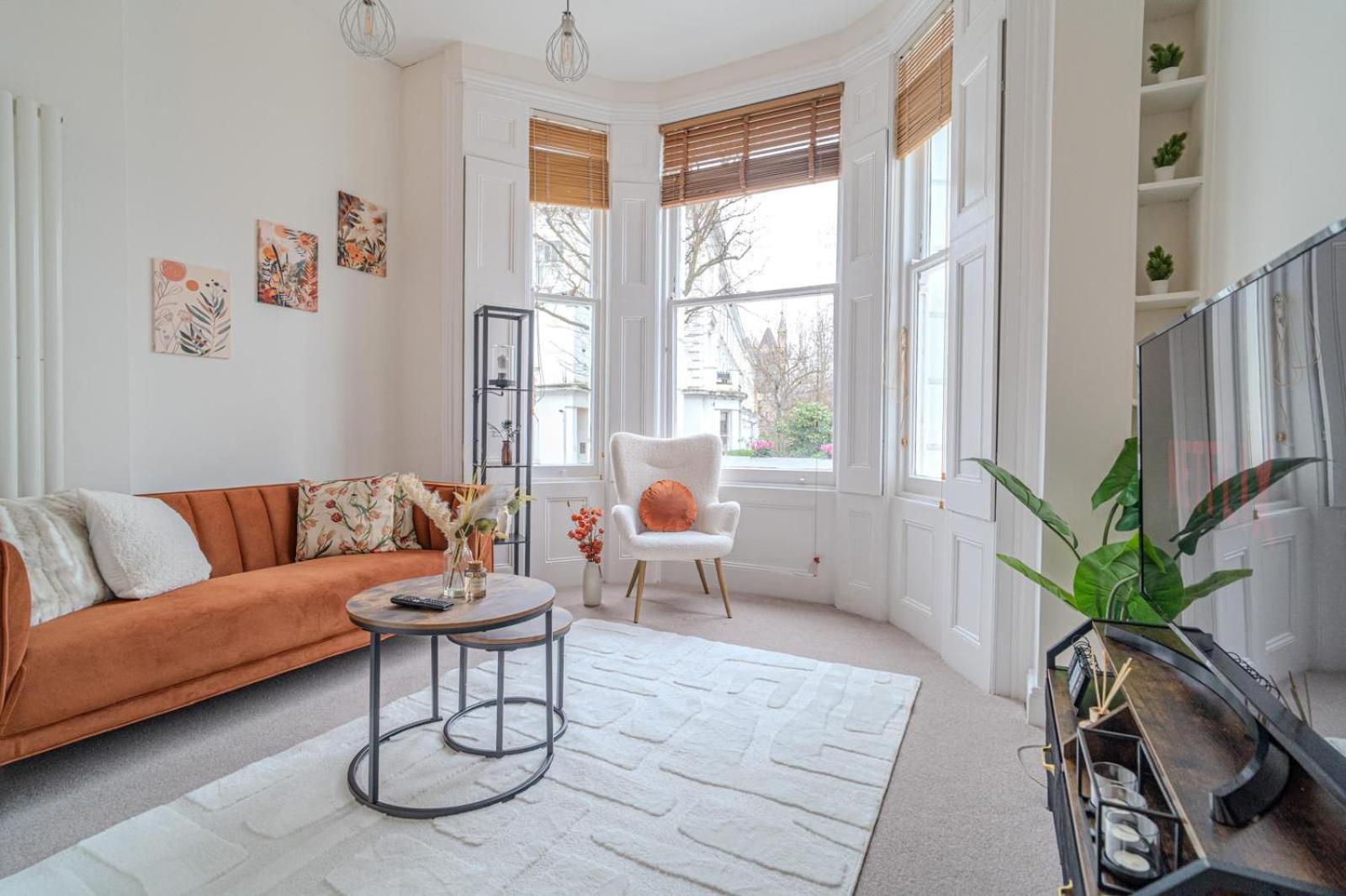 Leilighet 1-bed Flat In Kensington W8 London