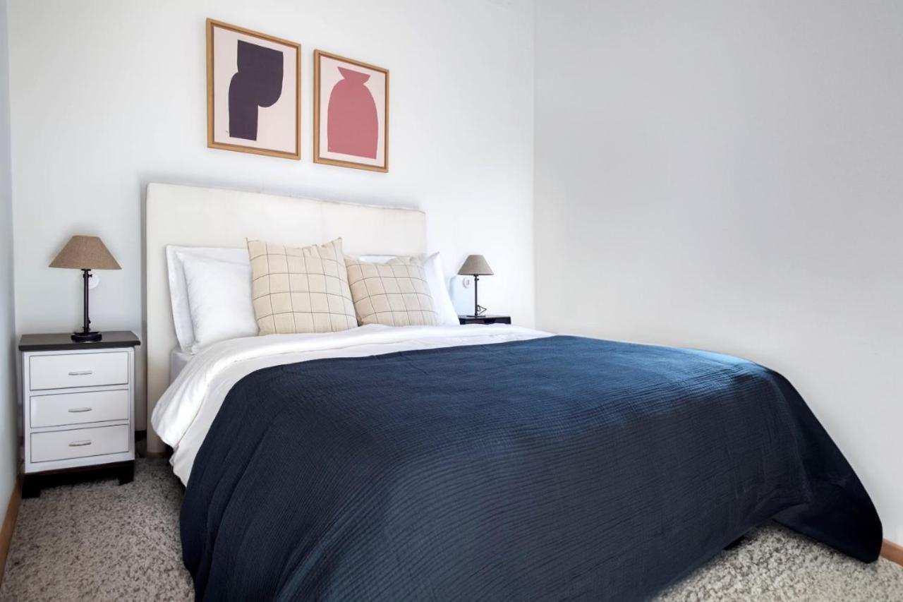 Cozy Flat, 2min To Goodge St Station Lägenhet London