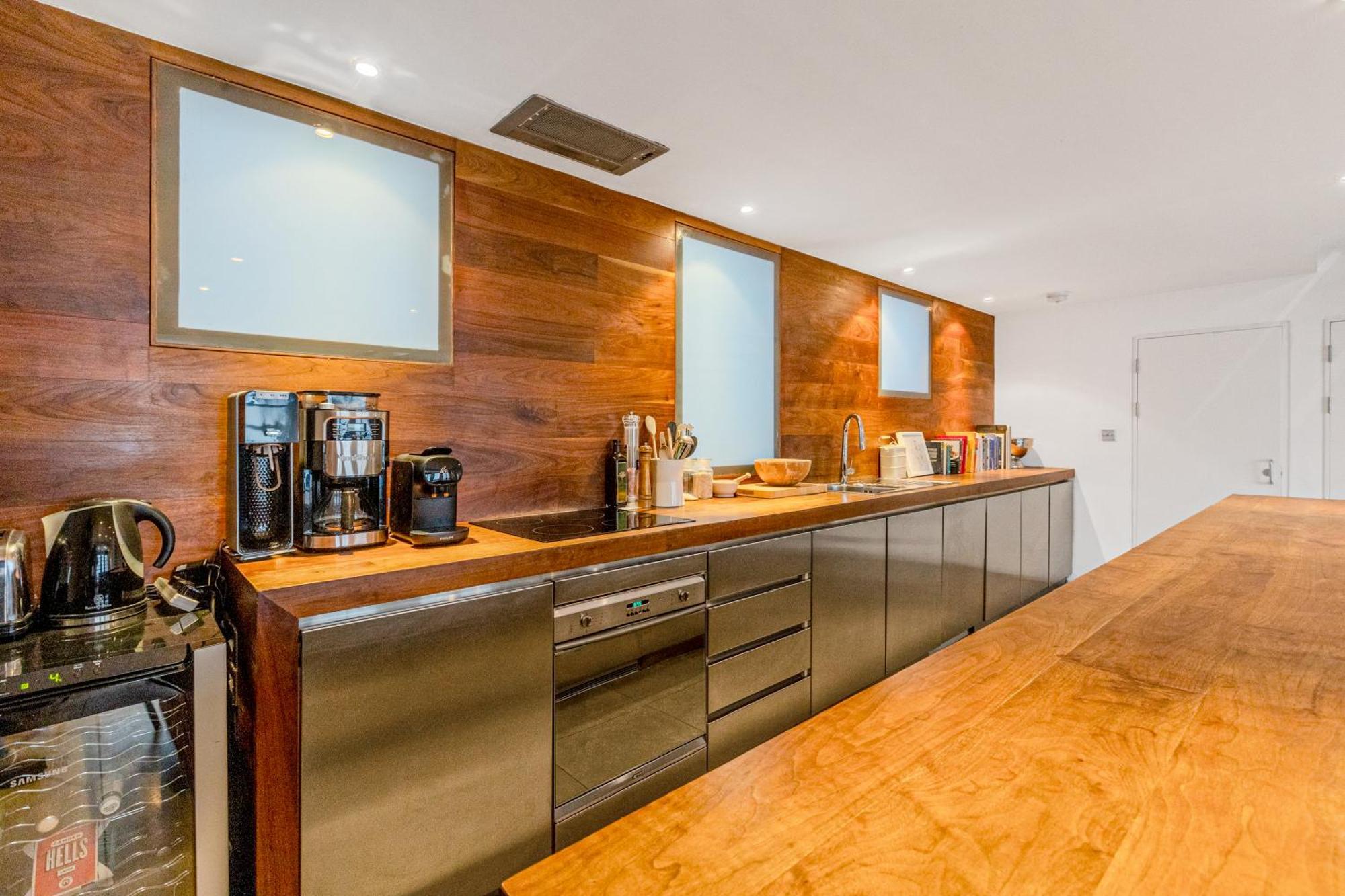 Spacious & Tranquil 2br Maisonette In Notting Hill * London