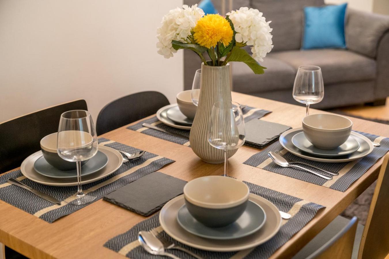 Lägenhet Lovely 3bd Flat, Parking, Sleeps Six Close To O2