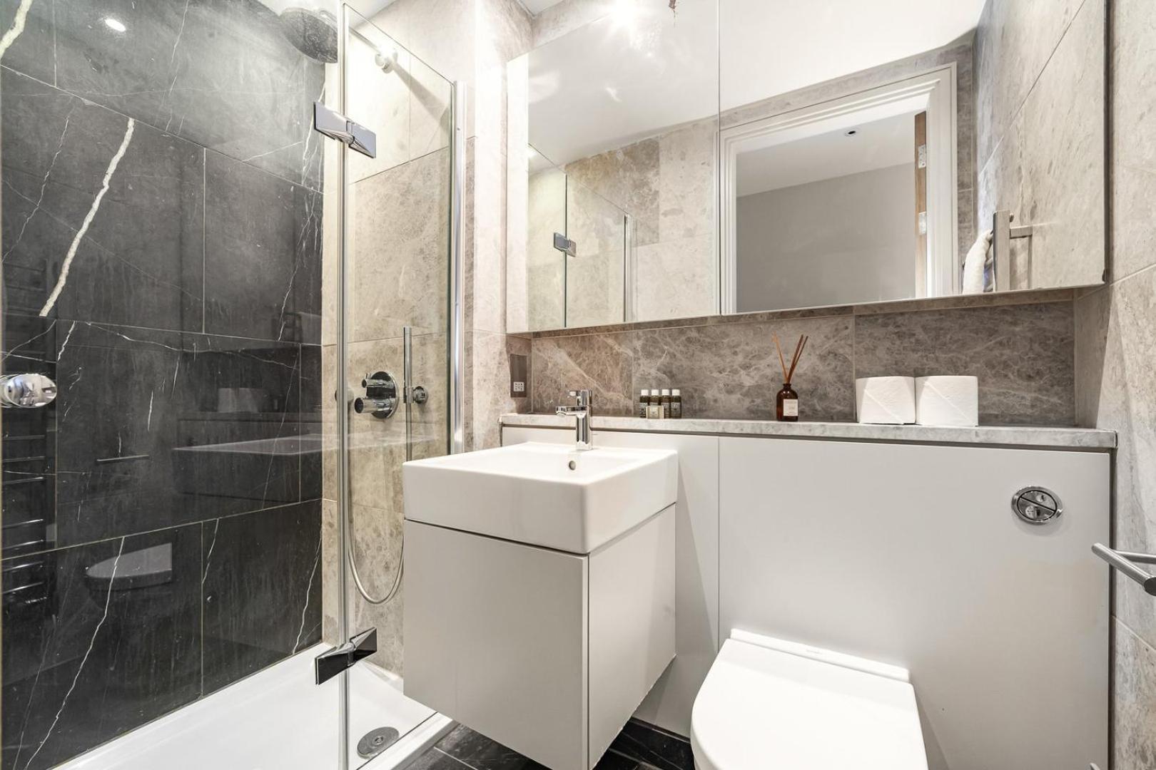Luxury Penthouse Overlooking The Thames Appartement *