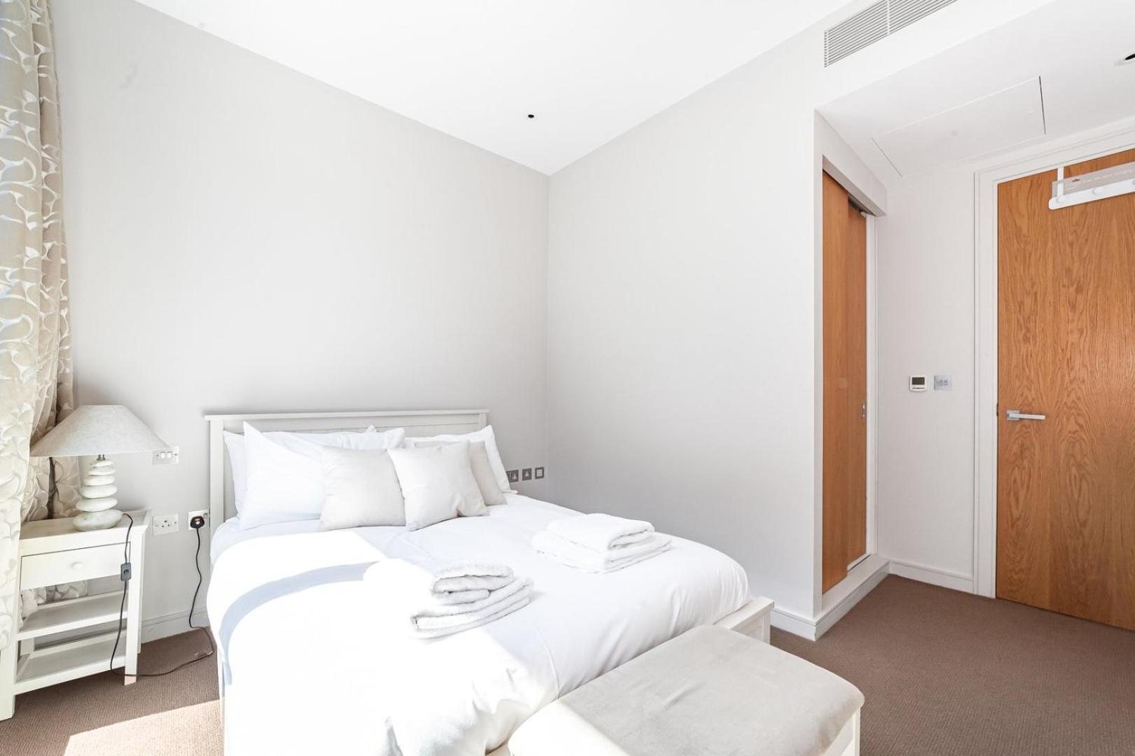 Luxury Penthouse Overlooking The Thames Appartement *