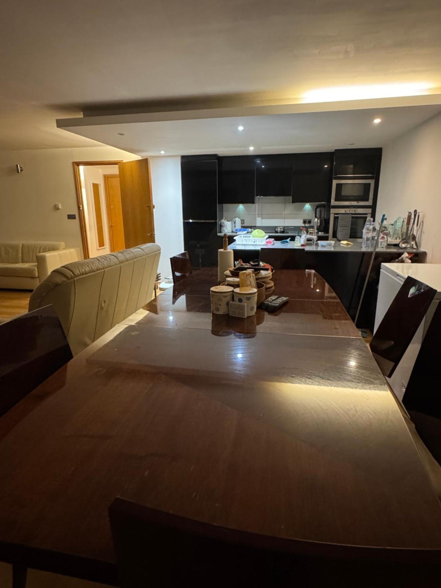 Lejlighed Exquisitely Spacious London
