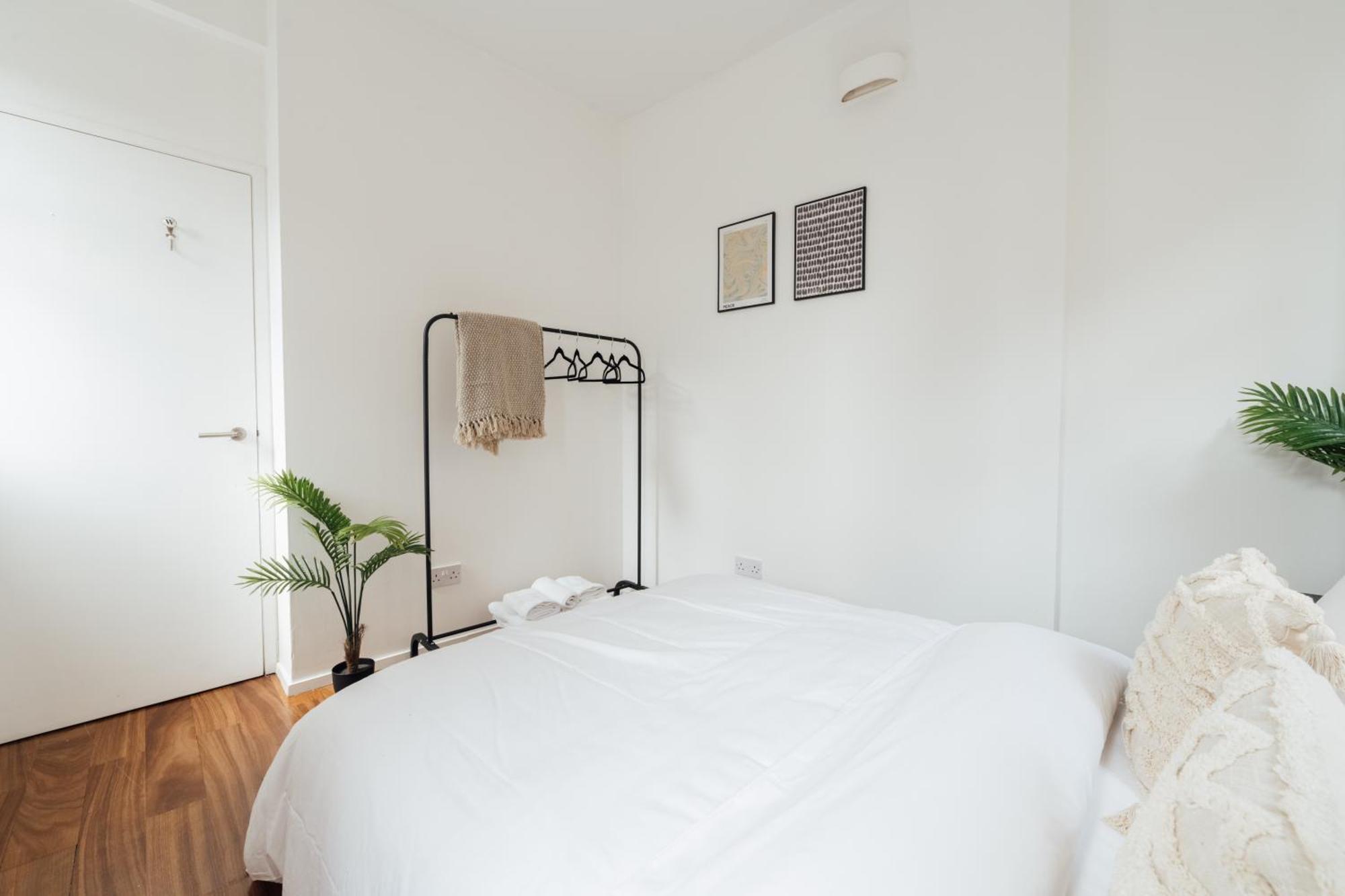Modern 1bd Flat -stoke Newington Londen