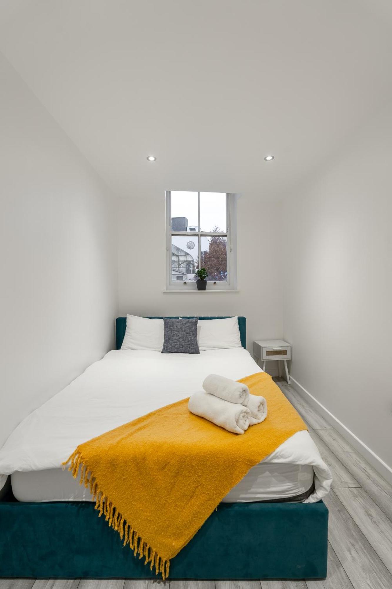 Lägenhet Beautiful Flat Near - Entire Flat - Equipped Kitchen - Private Bathroom