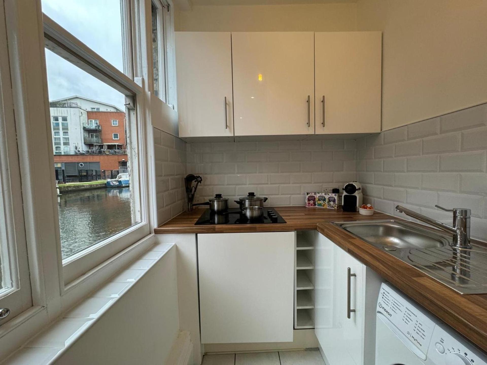 Studio-sleeps3-98ws-petfriendly Appartement