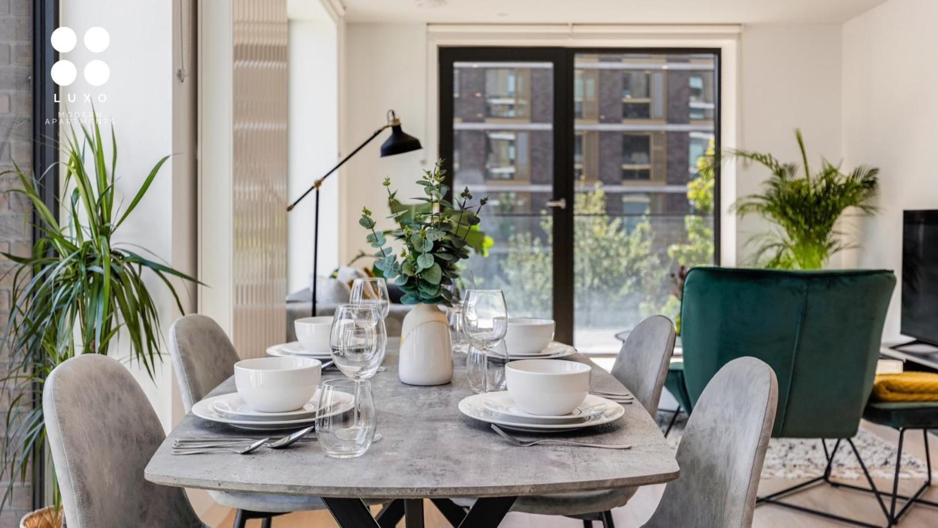 Luxury Docklands 2 Bedroom London