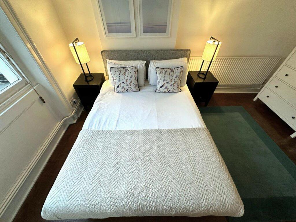 Luxurious Premium Homes In Camden Town Apartment