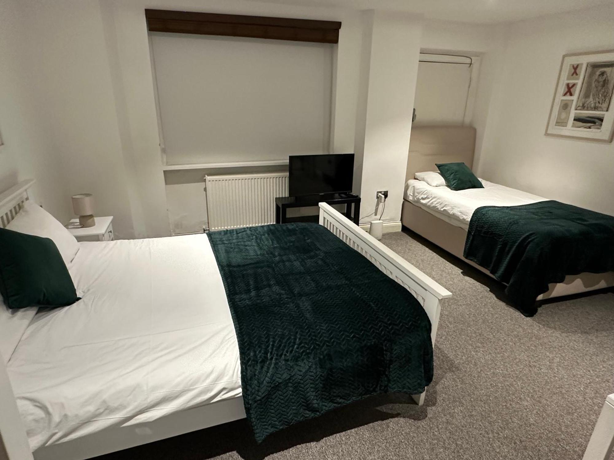 Regent Apartment *