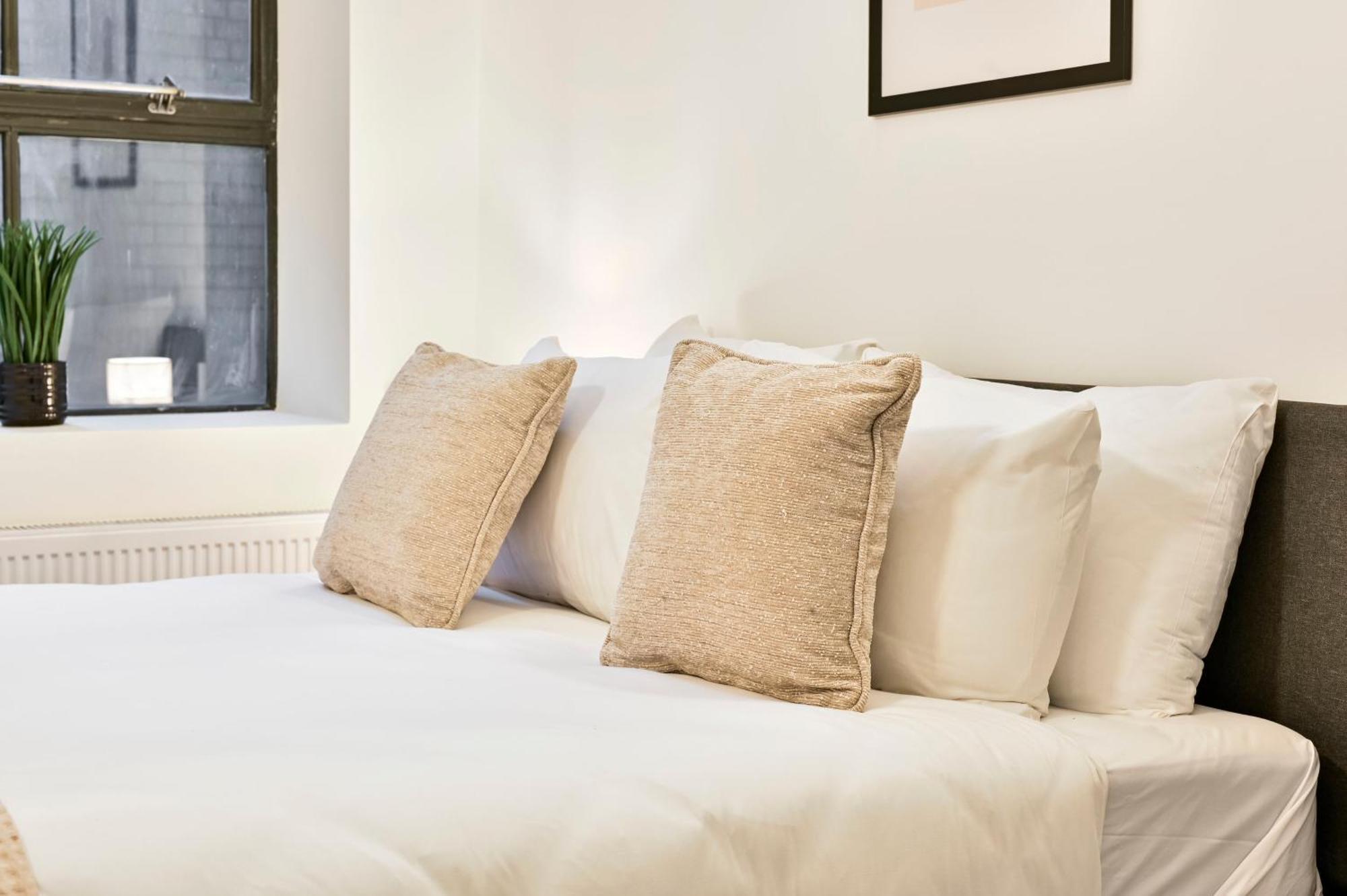 Farringdon Comfortable 2 Bed *