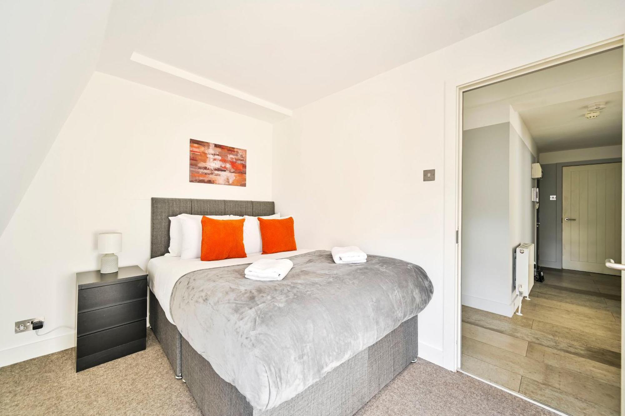 Farringdon Comfortable 2 Bed