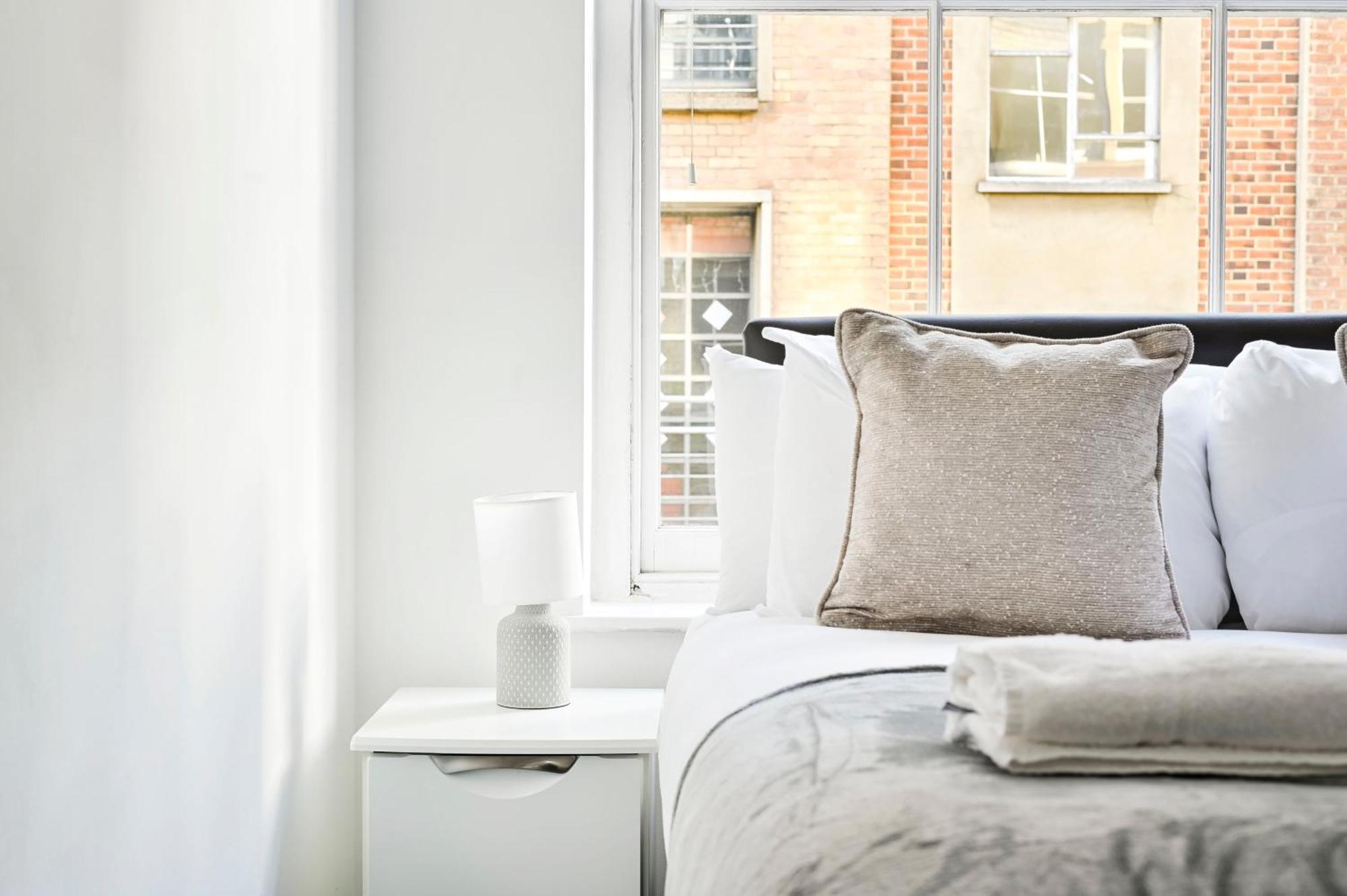 Farringdon Comfortable 2 Bed Apartment London