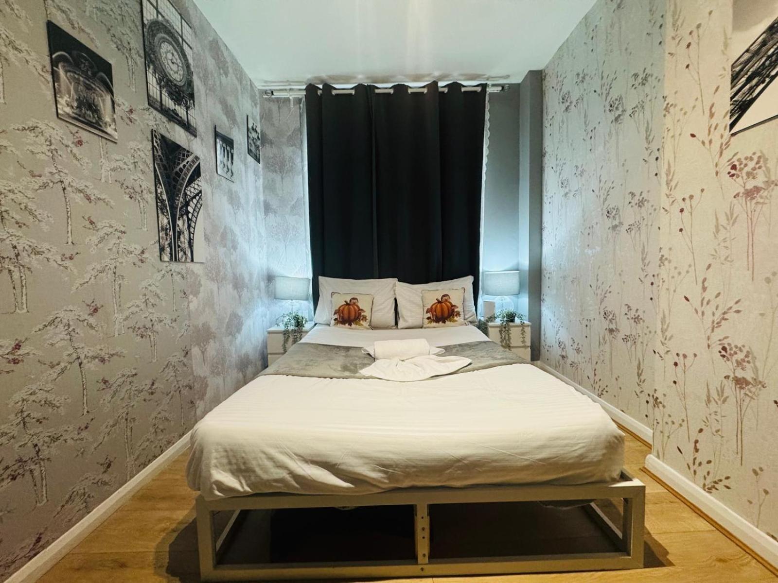 Super Family Flat Edgware Road Londen
