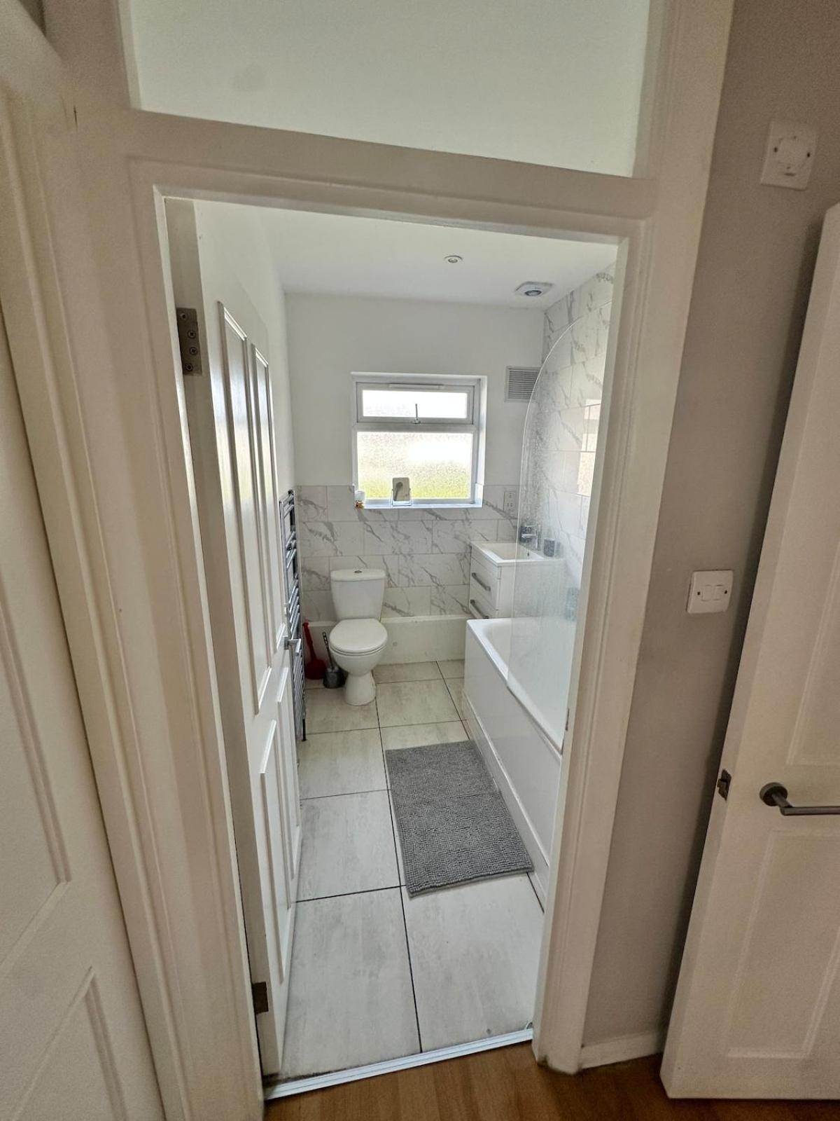 Smart And Chic 2 Bed Londra