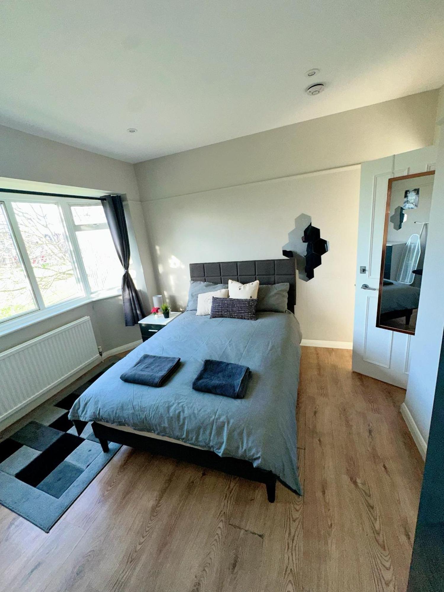 Smart And Chic 2 Bed Appartamento *
