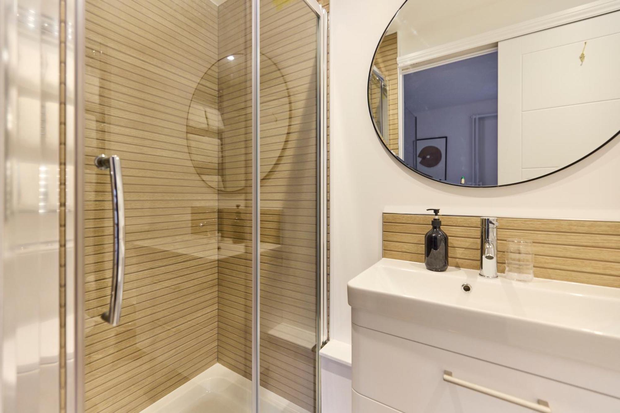 Apartment The Melbray Escape - Trendy 2bdr *
