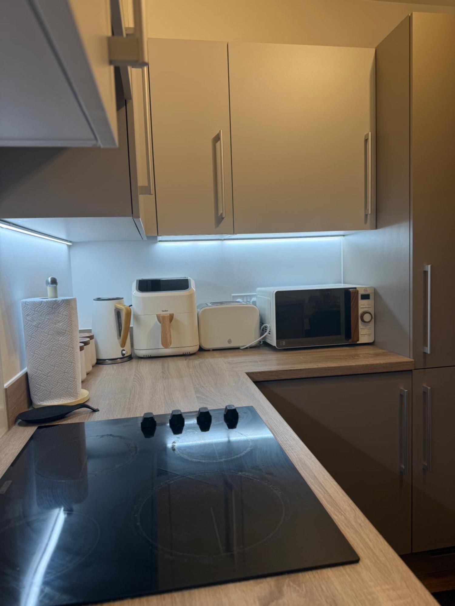 Wealth Luxury 2 Bedroom Double En-suite Lejlighed