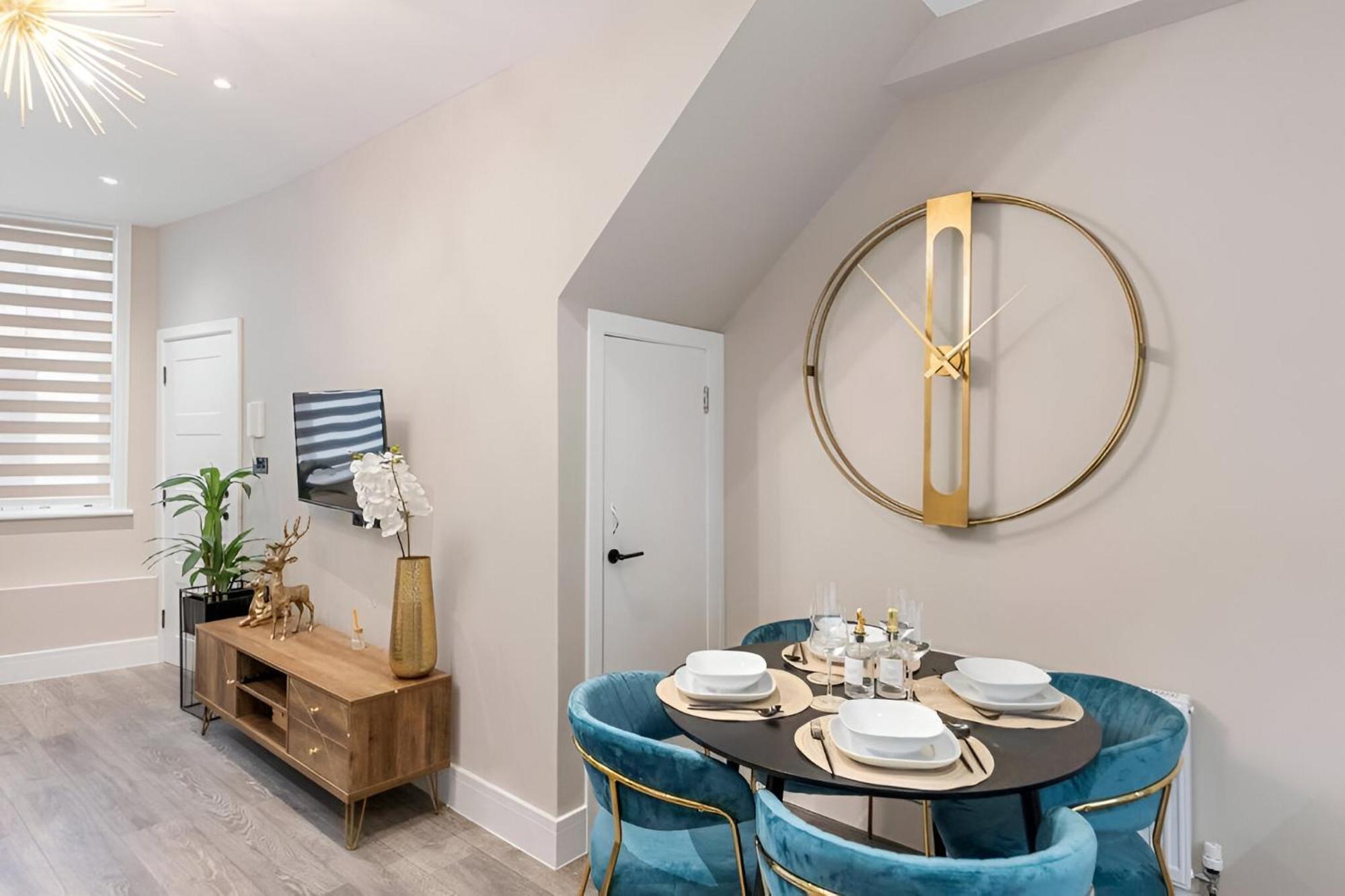 Leilighet Stunning Flat With Jacuzzi Bath *
