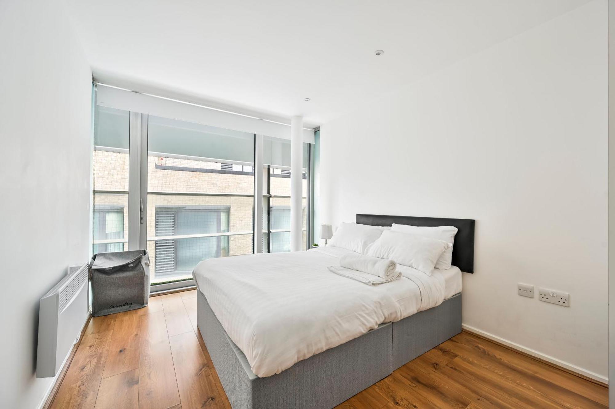 Appartement Lovely 2-bed, Sleeps 6, Near Stratford Station & Abba Voyage, Londen