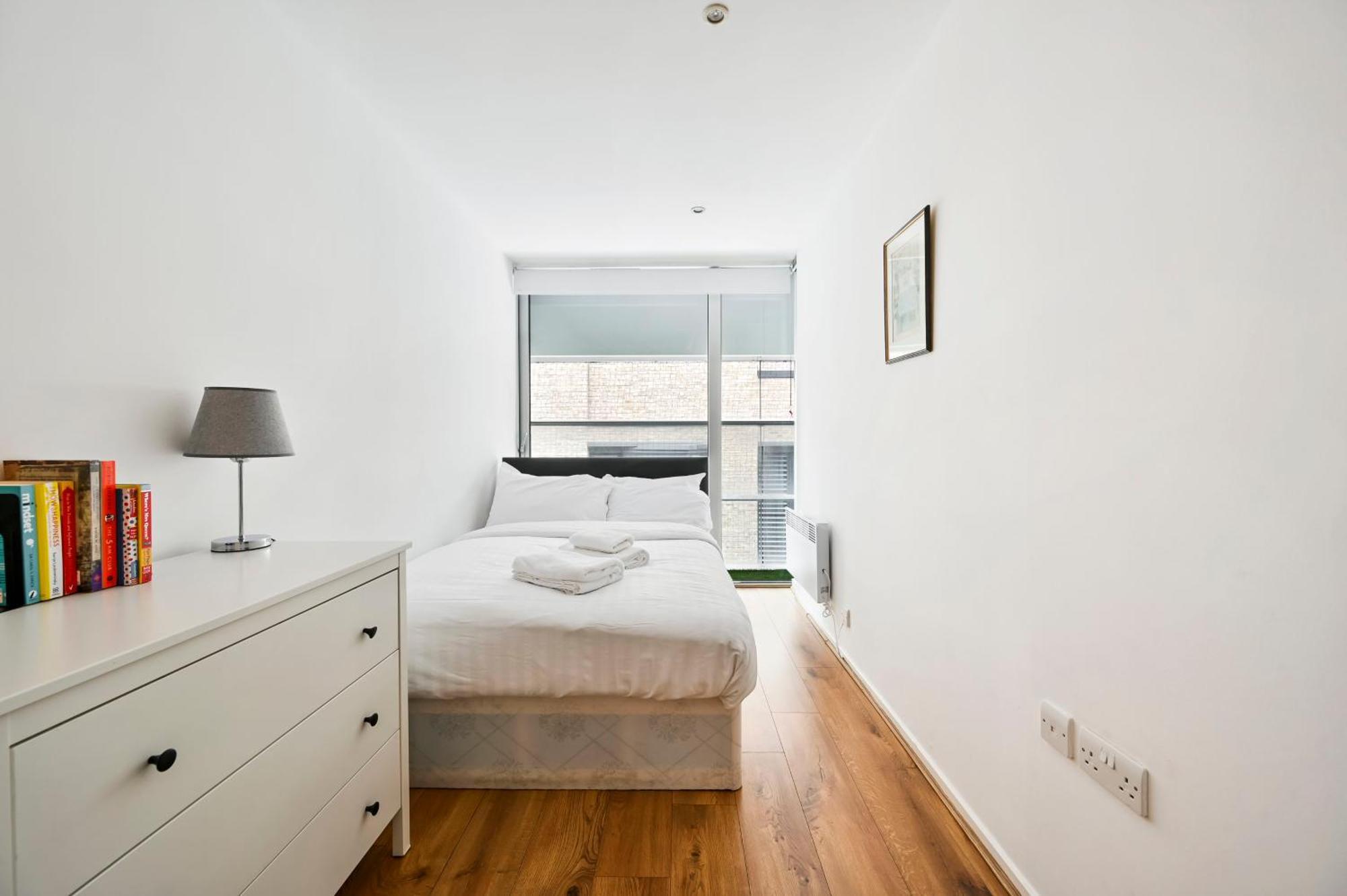 Lovely 2-bed, Sleeps 6, Near Stratford Station & Abba Voyage, Appartement