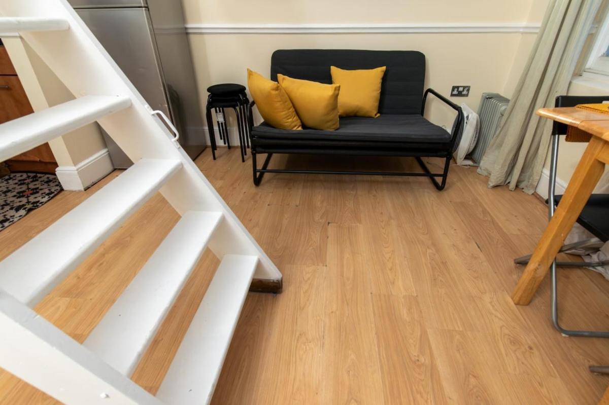 Lägenhet Tranquil 2br In Hackney London