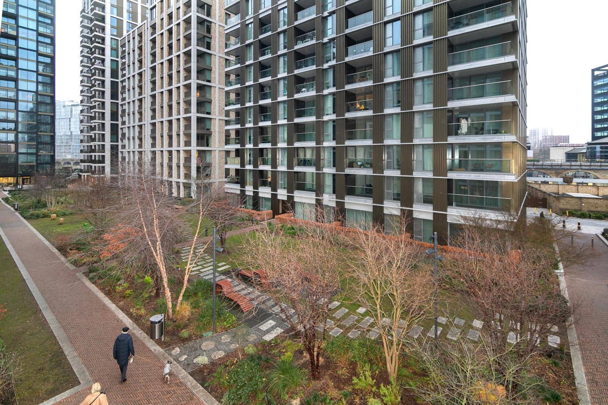 Battersea Power Station 2-bed Flat * London