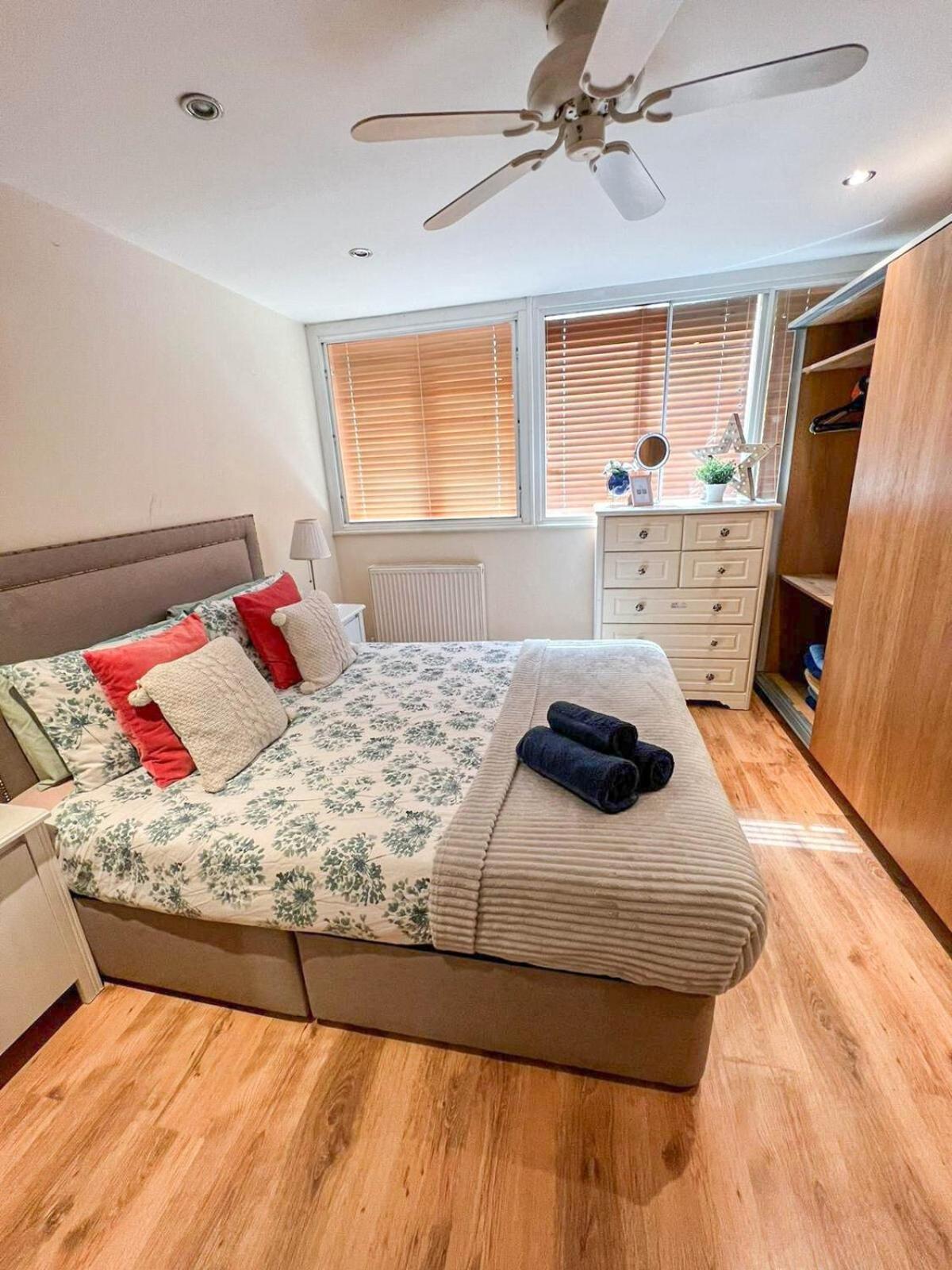 Appartement Cosy 1 Bedroom In Kensington, Shepherds Bush *