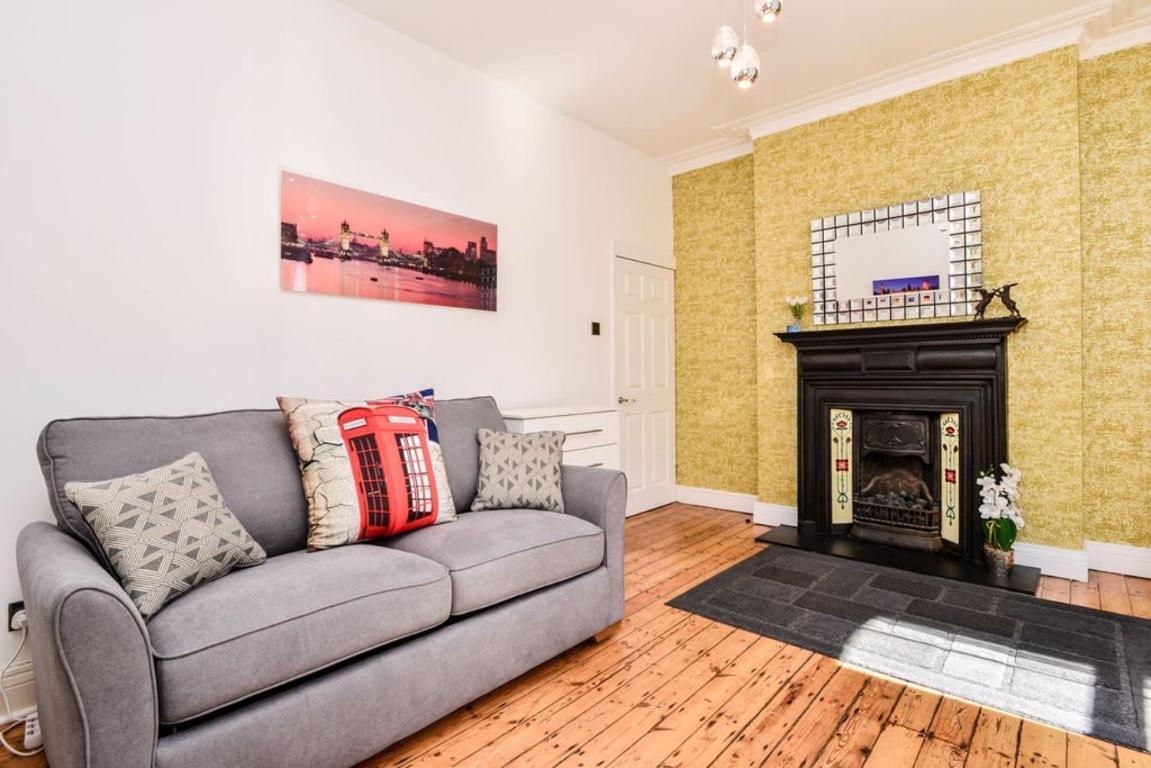 Appartamento Gorgeous First Floor Near Station Londra