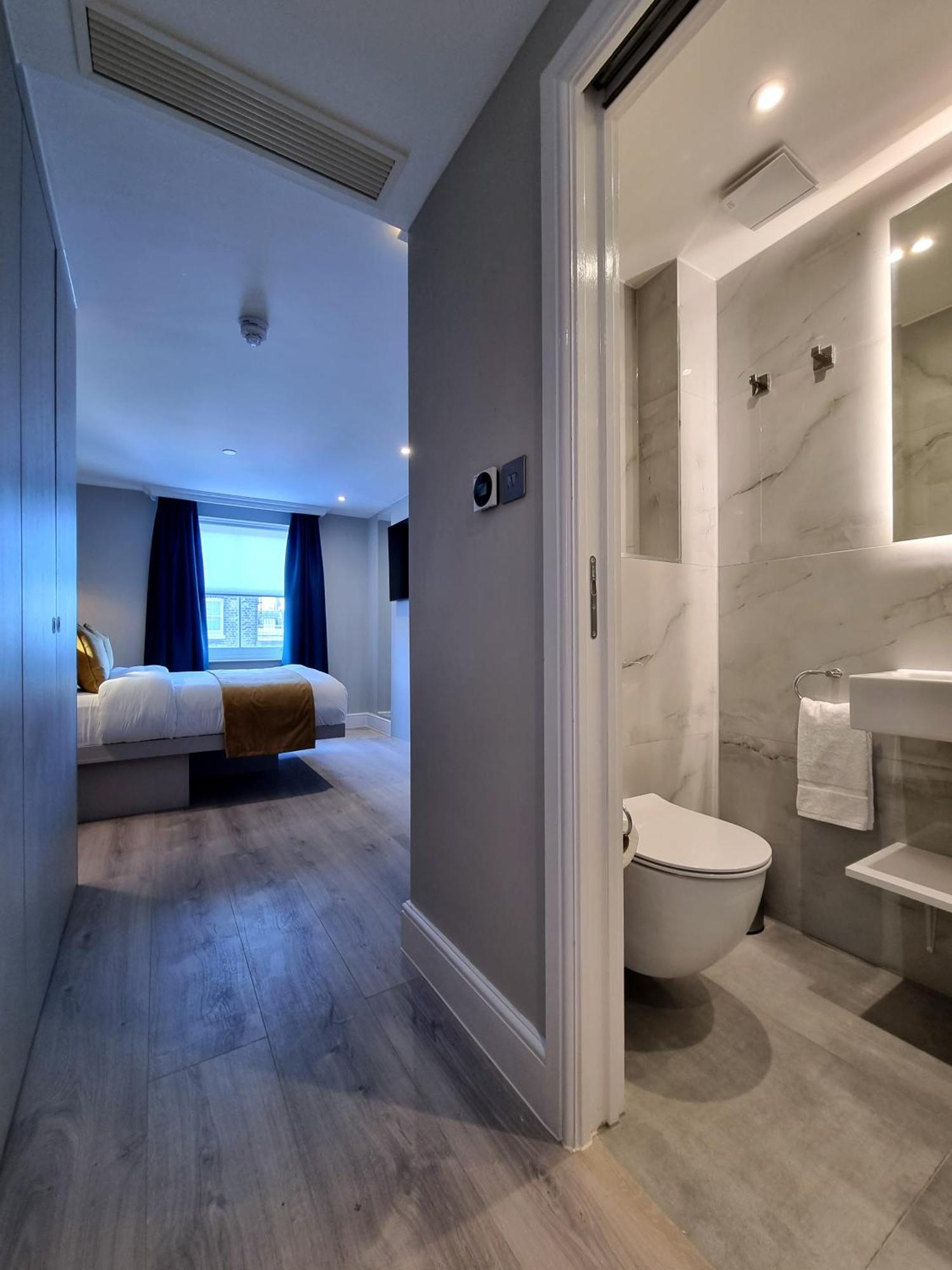 West Brompton Aparthotel London