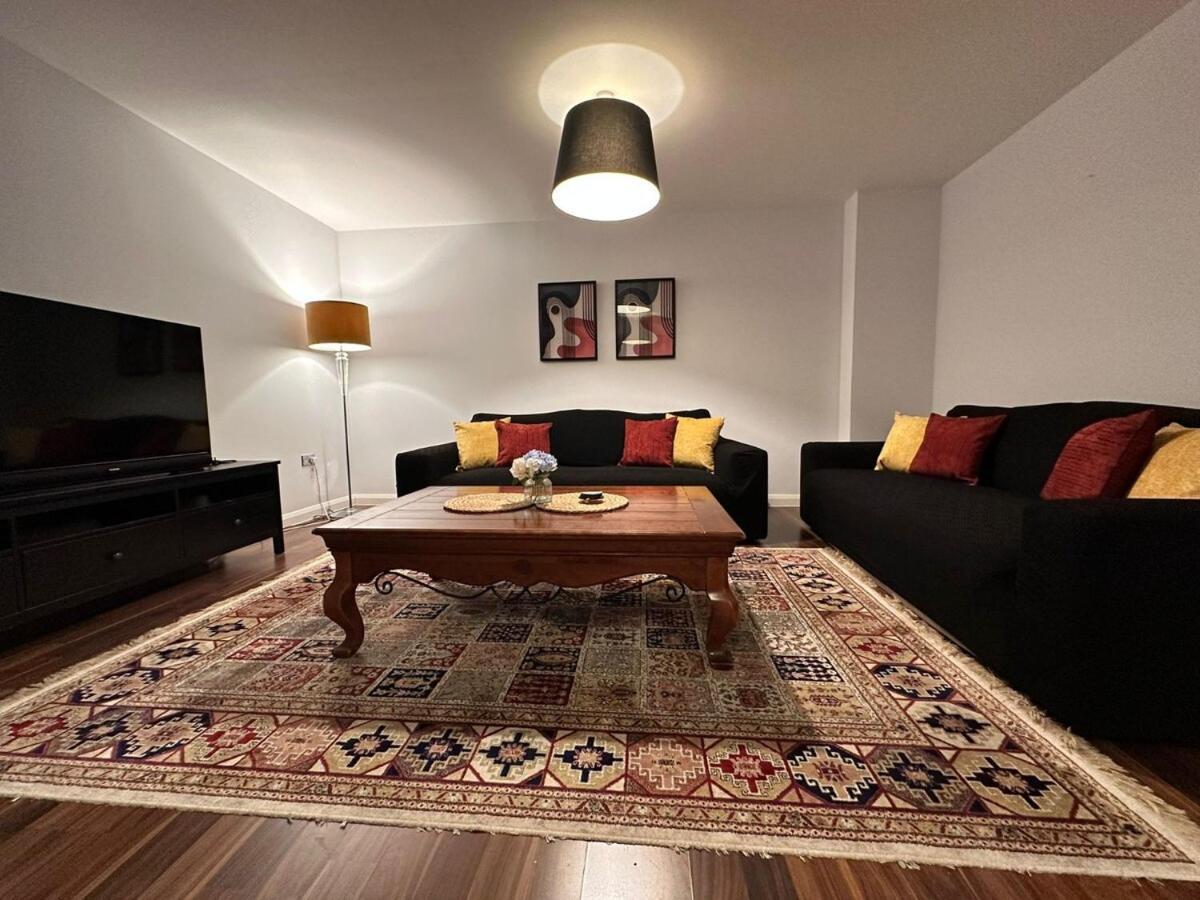 Modern 2 Bedroom Flat In Golders Green Appartement *