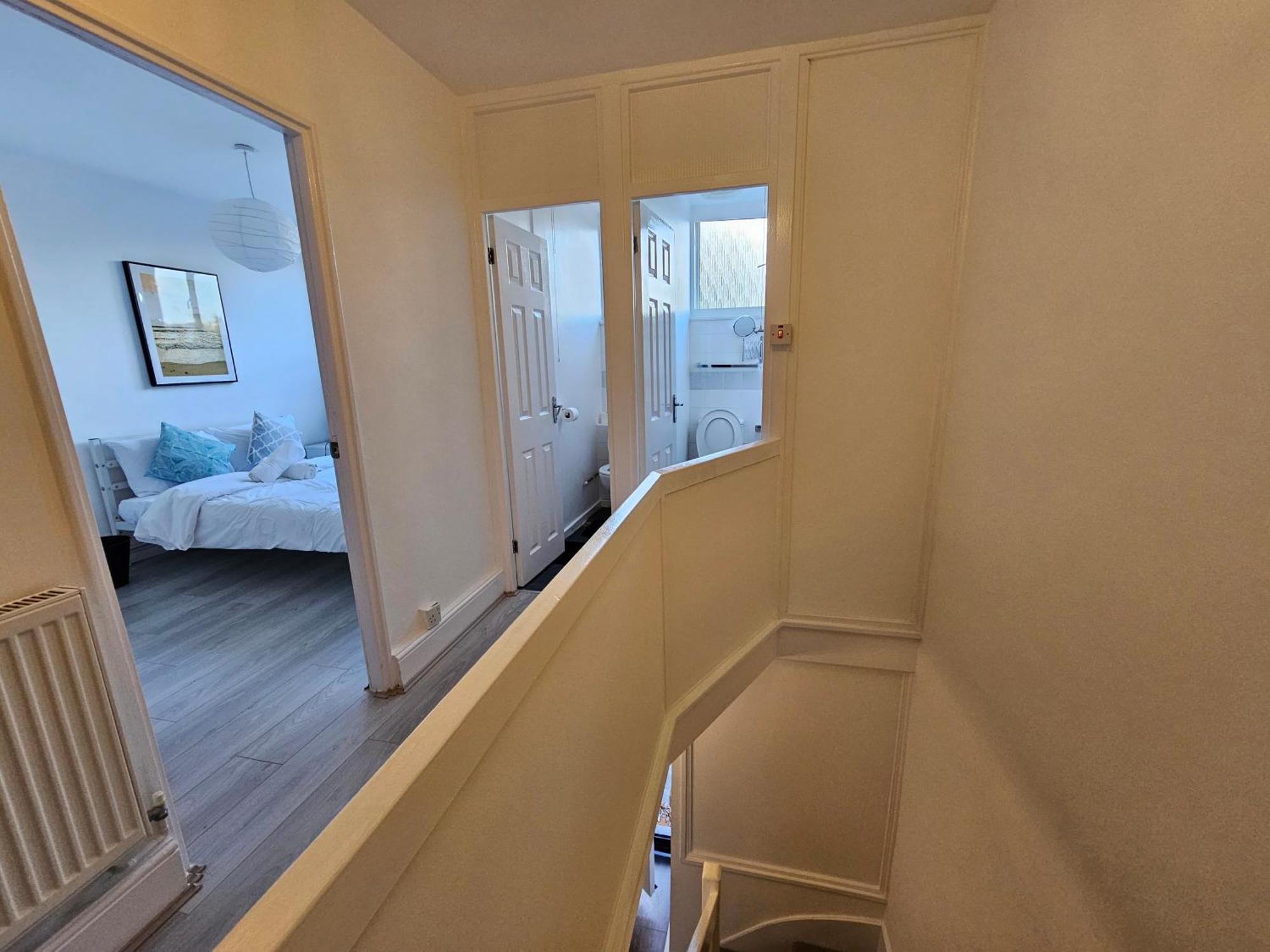 Gjestgiverier E1 London