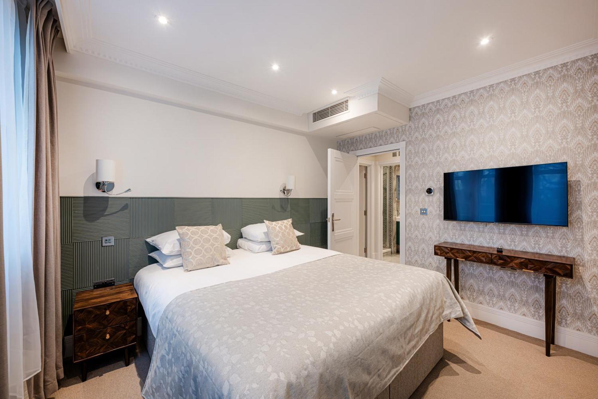 Fountain House Aparthotel London