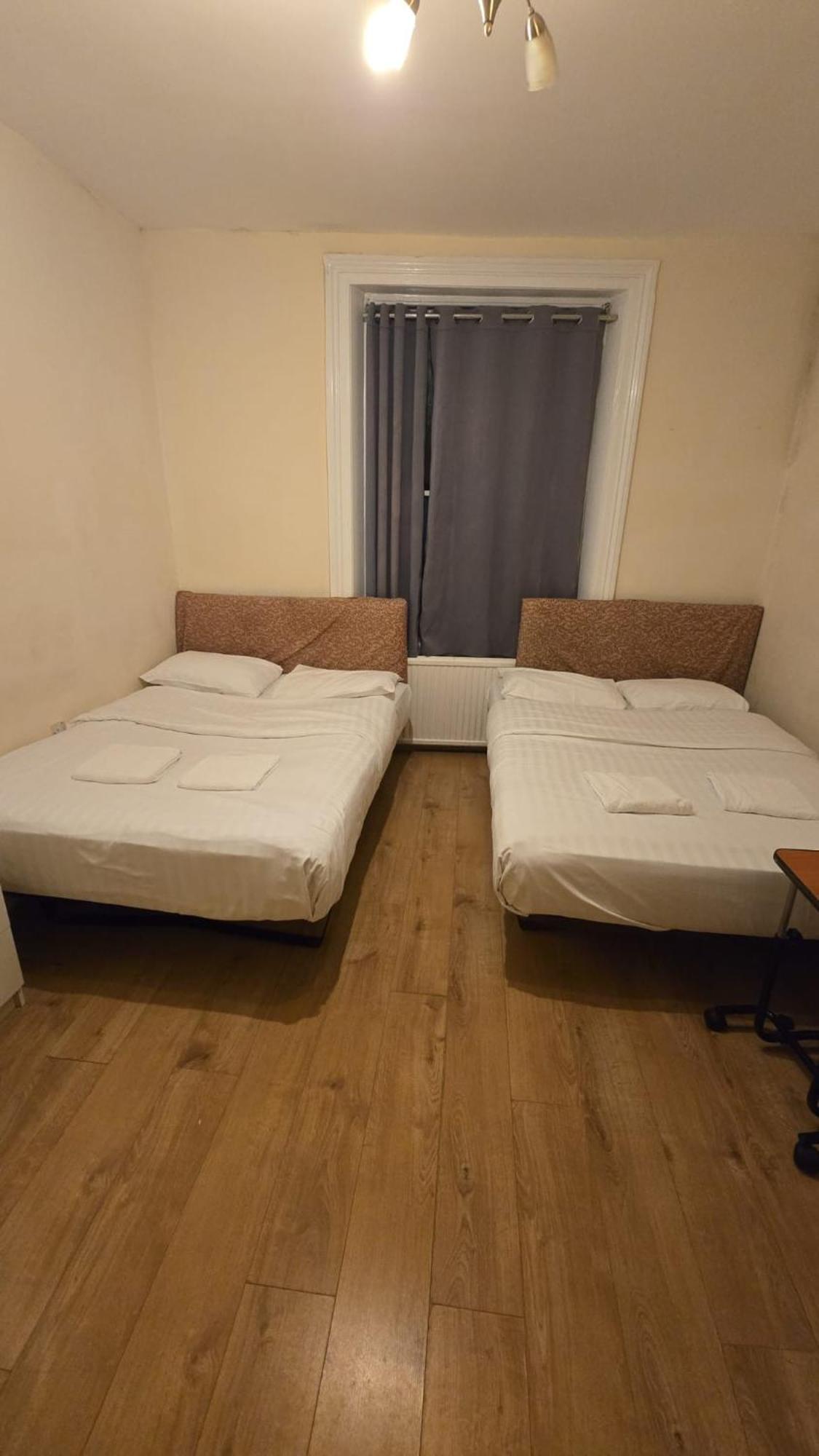 Gasthuis Anwar House 2*